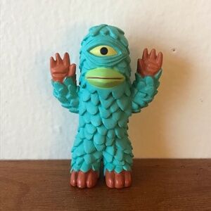 Tim Biskup Birduzasu Neo Kaiju StrangeCo Vinyl Figure Toy